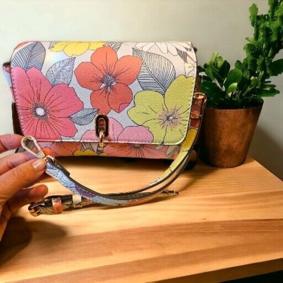 Accessorize Handbags - Accessorize Pastel Floral Crossbody / Clutch Bag Preloved In Pristine Condition